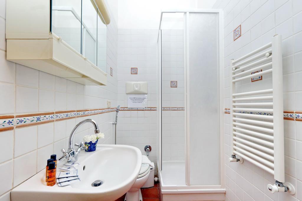 Romalibera Apartment ภายนอก รูปภาพ