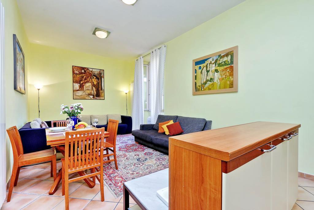 Romalibera Apartment ภายนอก รูปภาพ